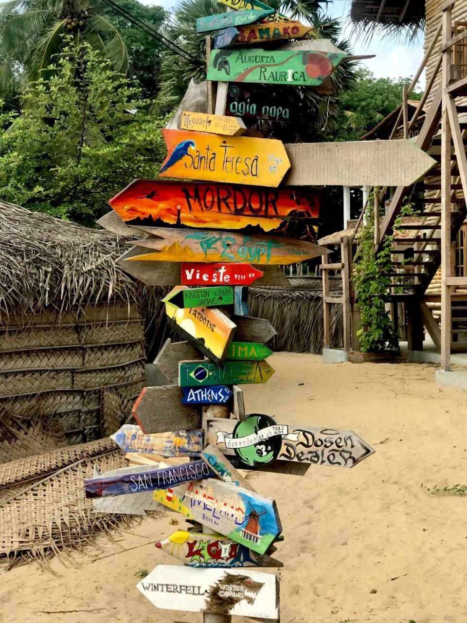 Surfpoint Sri Lanka Kite Village Kalpitiya Bagian luar foto