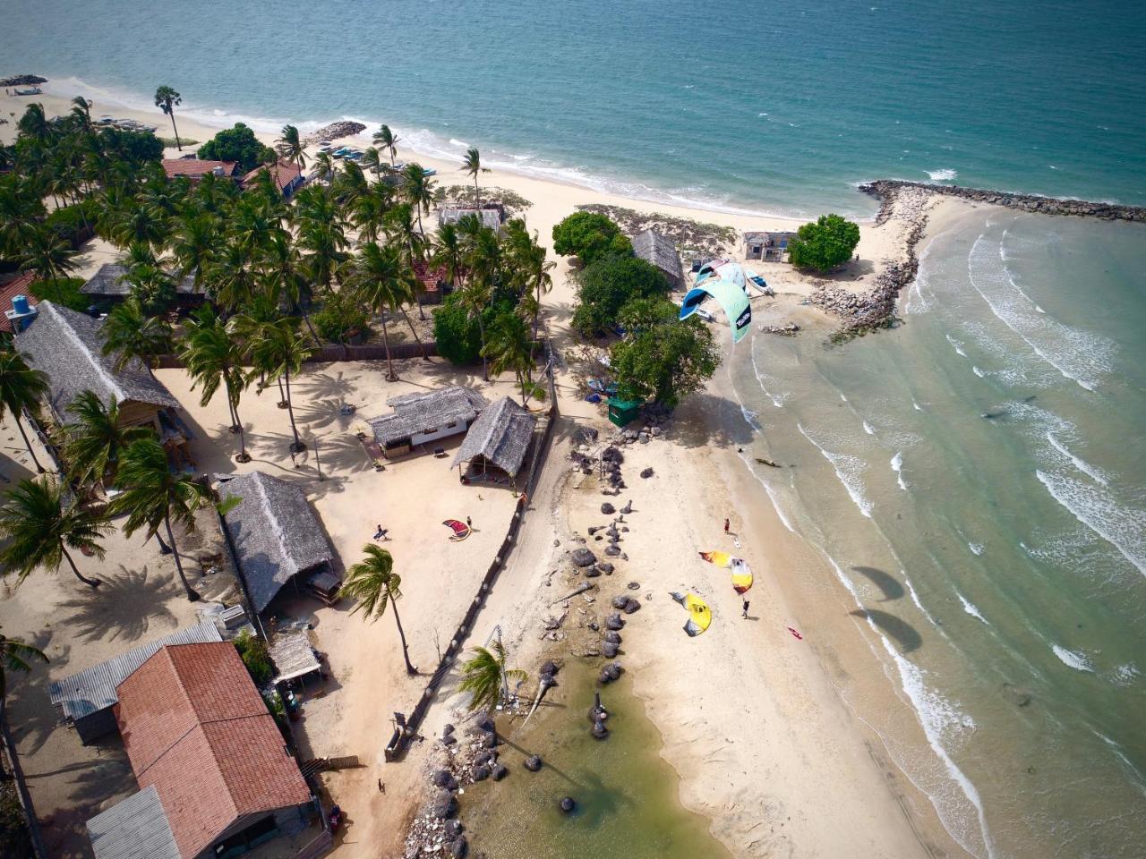 Surfpoint Sri Lanka Kite Village Kalpitiya Bagian luar foto