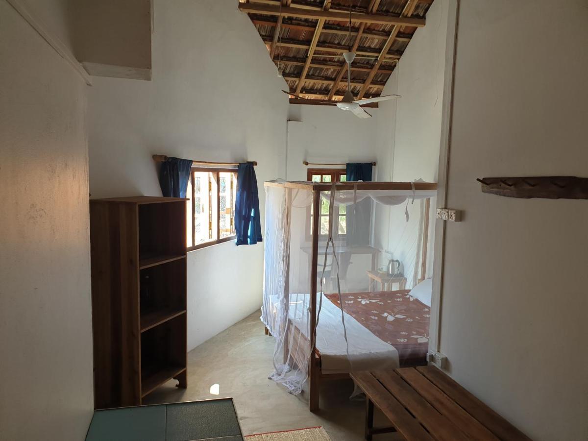 Surfpoint Sri Lanka Kite Village Kalpitiya Bagian luar foto
